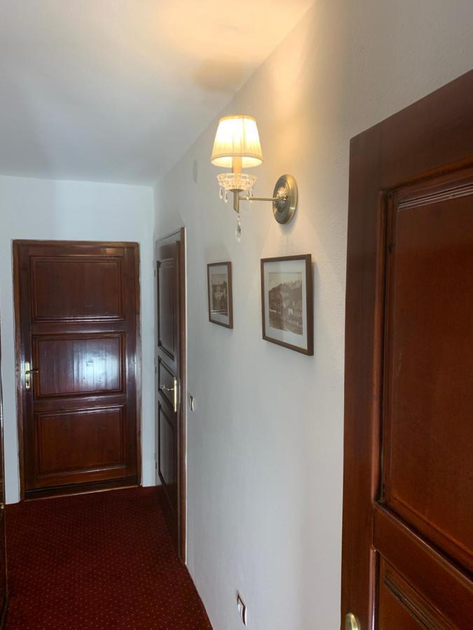 Apartman Pri Lyceu Banská Štiavnica Zewnętrze zdjęcie